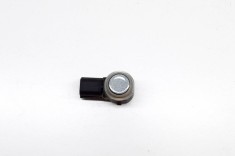 Senzor de parcare spate FORD KUGA II DM2 2019 OEM: F1CT-15K859-AAW 20515516