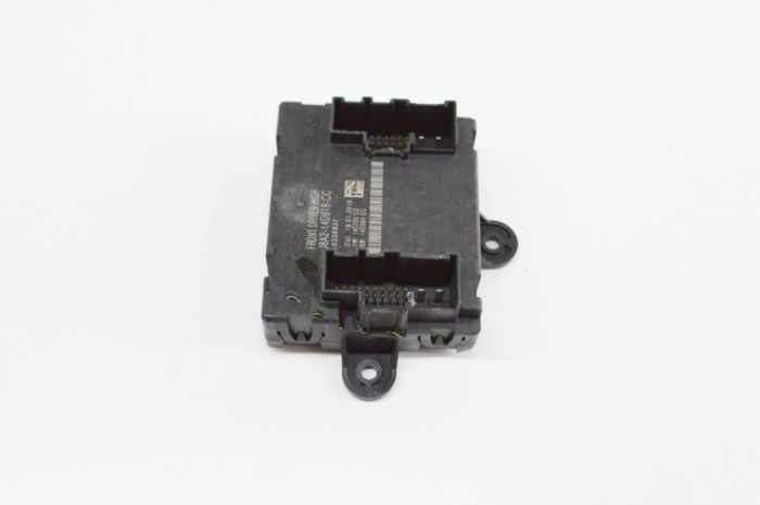 Modul de control ușă dreapta față JAGUAR I-PACE X590 2019 OEM: J8A2-14D618-CC,10336937 17776033