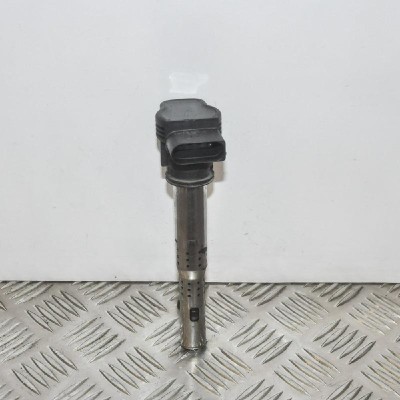 Bobina de inducție de &amp;icirc;naltă tensiune AUDI A4 8K2, B8 2008 OEM: 07K905715D 2635357 foto