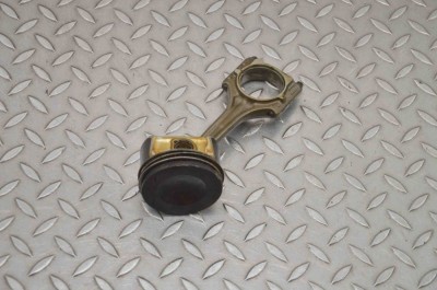 Piston VW GOLF V 1K1 2006 OEM: 110806,205048 foto