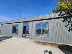 Spațiu de &Icirc;nchiriat &ndash; Showroom, Depozitare + Birouri &ndash; Cumpăna