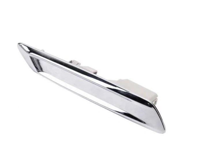 Bandou aripa fata BMW Seria 5 (F10/F11), 12.2009-, partea dreapta, cromat