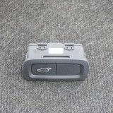 Comutator deschidere haion VOLVO XC40 536 2018 OEM: 31674800 10843090