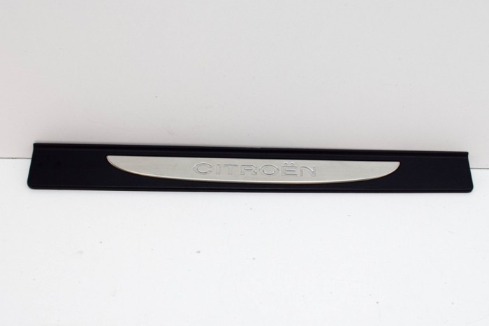 Ornament prag dreapta față CITRO&Euml;N C6 TD_ 2007 OEM: 96509477XT 14212322