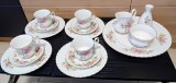 Set cafea Royal Albert, model Moss Rose, porțelan Premium, fără crăpături sau ciobituri
