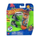 Hot Wheels Skate Fingerboard And Shoes Challenge Accepted Freestyle Tricked Out Trike (hvj87)