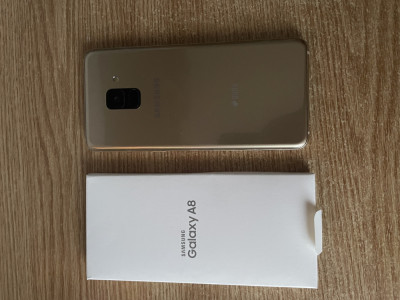 Samsung Galaxy A8 2018 foto