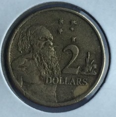 3880 Australia 2 dolari 2002 foto