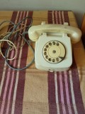 Telefon fix cu disc, complet, anii 70, stare foarte buna