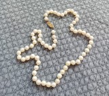 Colier din perle cu inchizator aur 14 k