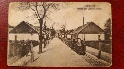 Petroseni-1934-Strada din Colonia Miniera-C.P.circ.-F RARA foto