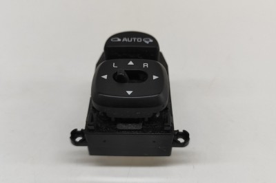 Comutator de reglare oglinda KIA SOUL II PS 2016 OEM: 93570-B2050 29365610 foto