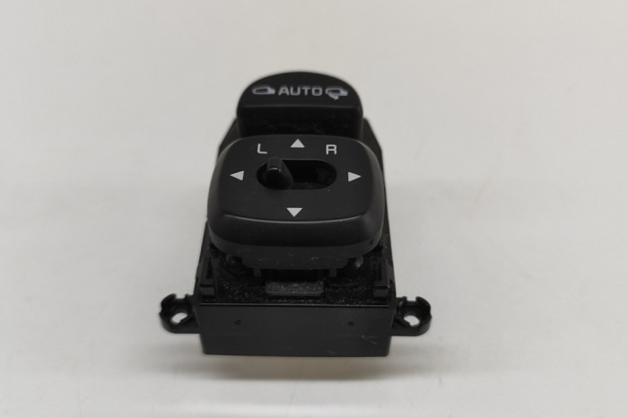 Comutator de reglare oglinda KIA SOUL II PS 2016 OEM: 93570-B2050 29365610