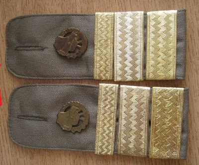 C1 - Grade militare - comunism - camasa bluza - plutonier major intendenta foto