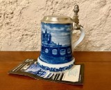 HALBA DIN PORTELAN- COLECTIA "GERMAN CHATEAUS AND CASTLES"- "THE ALBRECHT- CASTLE AT MEISSEN" 1978 H10,5CM