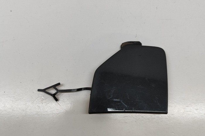 Capac c&acirc;rlig de remorcare bara de protecție față AUDI Q4 Sportback F4N 2024 OEM: 89A807241A | 31847250