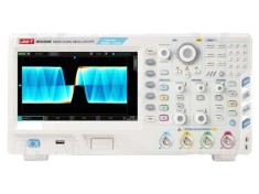 Osciloscop digital UNI-T 4 canale 500MHz 2,5Gsps 250Mpts LCD TFT 8"