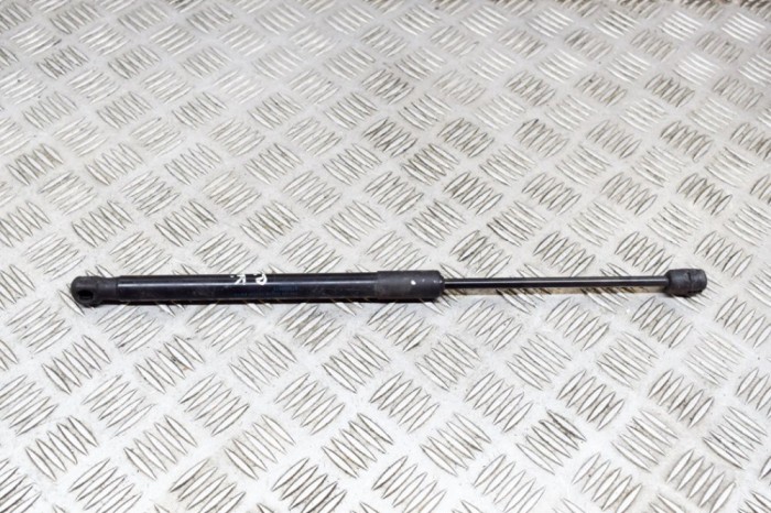 Amortizor capota st&acirc;nga față MASERATI GHIBLI M157 2015 OEM: 670008872 14637347