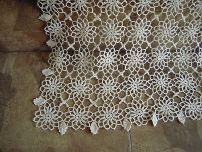 Macrame (mileu) - fata de masa in forma de patrat, cu laturile de 80x80 cm foto
