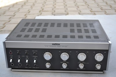 Amplificator Revox B 750 foto