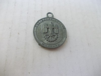 Medalie veche BMW foto