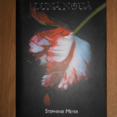 Stephenie Meyer - Luna noua. Al doilea volum din seria Amurg 2008, ed. cartonata