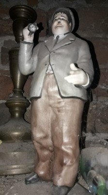 BIBELOU Vechi ,VECHE STATUETA portelan de colectie-Oliver Hardy-BRAN-T.GRATUIT foto