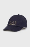EA7 Emporio Armani caciula din bumbac culoarea albastru marin, cu imprimeu