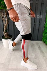 Pantaloni de trening pentru barbati - slim fit -gri- A5960 foto