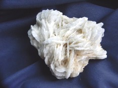 Specimen minerale - BARITINA ALBASTRA (CV5)