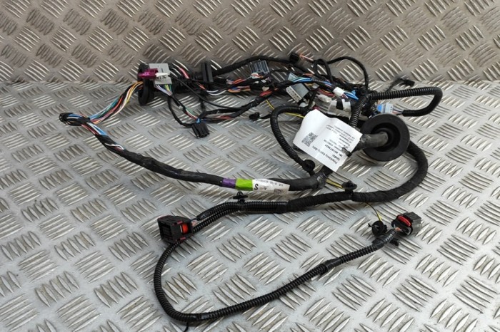 Cablaj ușă st&acirc;nga față TESLA MODEL S 2018 OEM: 1004419-01-U | 31873624