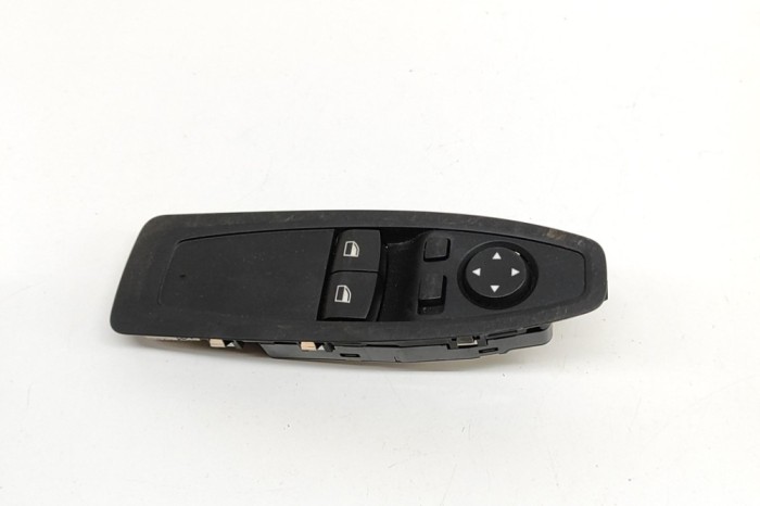 Buton geam ușă dreapta față BMW 4 Coupe F32, F82 2014 OEM: 9226269,7290551 29483628