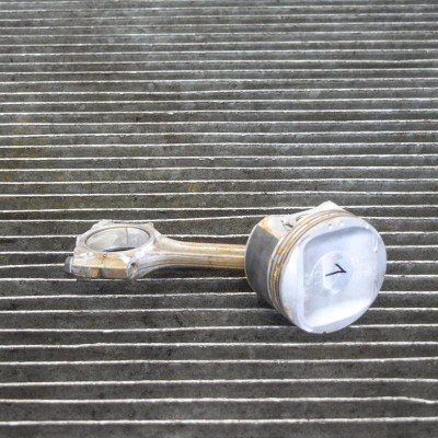 Piston NISSAN NOTE E11, NE11 2008 OEM: 12100-EE00012010-BC20A 4114391 foto
