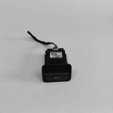 Buton fr&acirc;nă de m&acirc;nă MERCEDES-BENZ GLE Coupe C292 2015 OEM: A2469050451 | 32574610