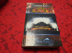 DINTR - UN BUICK 8 de STEPHEN KING , 2005 RF4/2 foto