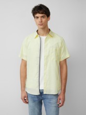 s.Oliver Camasa cu maneca scurta barbati, croiala Slim Fit si design cu un singur buzunar, Galben deschis, S
