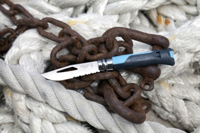 Cutit de buzunar cu fluier N&amp;deg;08, inox, 8,5 cm, &amp;quot;Outdoor&amp;quot;, Soft Blue - Opinel foto