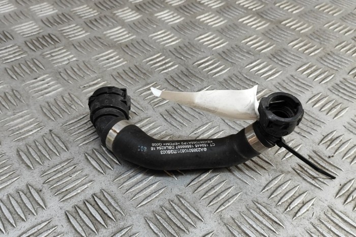 Furtun de lichid de răcire MERCEDES-BENZ GLC C253 2021 OEM: A2385010601 31362269