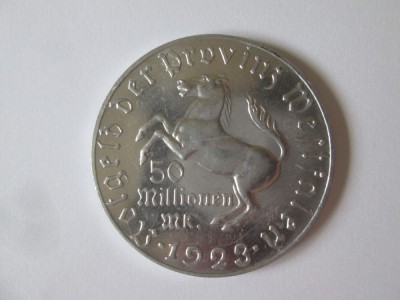 Rara! Germania 50 milioane Mark 1922 UNC Westfalia,diametrul=44 mm,greutate=8 grame foto