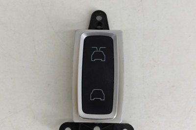 Comutator TESLA MODEL X 2017 OEM: 1080487-00-A 25804867 foto