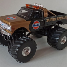 Macheta Chevrolet K10 Monster Truck Kings of Crush Gulf 1971 - Greenlight 1/43