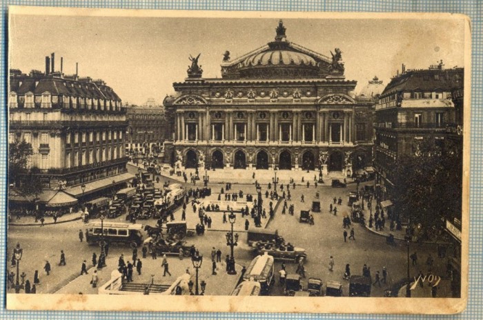 AD 545 C. P. VECHE-PARIS.. EN FLANANT-PLACE DE L&#039;OPERA-FRANTA -MASINI DE EPOCA