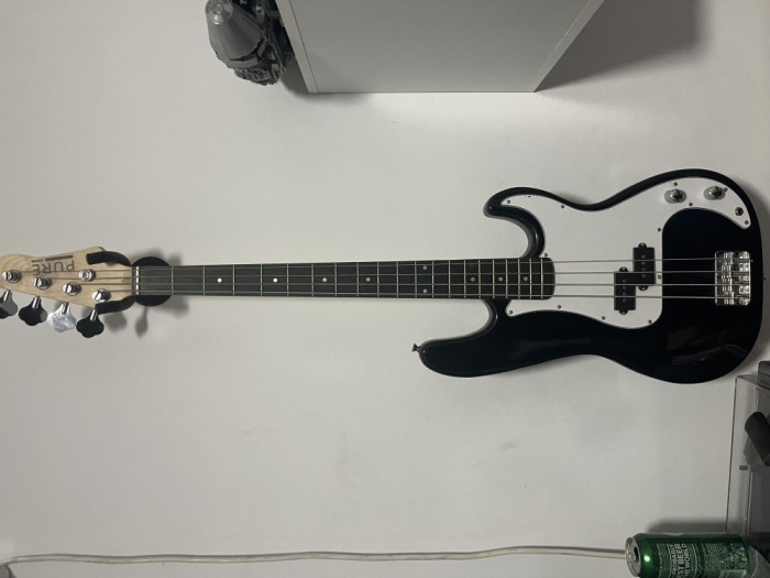 chitară bass pure gewa neagra