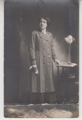 QW18 167 - Fotografie foarte veche - distinsa doamna - anul 1913