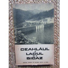 Ghid Turistic - Ceahlaul si Lacul Bicaz - Ed.IIa revazuta ,215 pag + harti