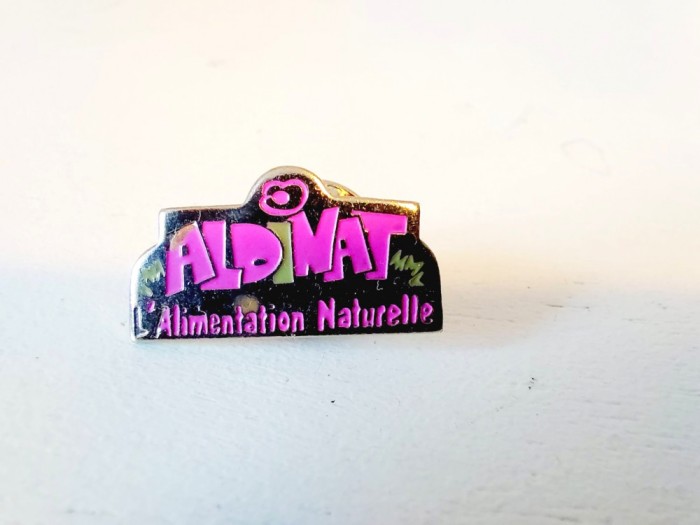 Insigna ALDINAT Alimentation Naturelle, metal, 2.5x1cm, colectie, vintage