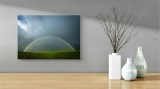 Tablou Canvas, "Curcubeu peste c&acirc;mpie verde", Curcubeu, Cer, Ploi, C&acirc;mpie, Verde, Nor, Lumină, Frumusețe, 54 x 39 cm, CMCLASS