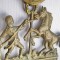A717-Aplica piaptan veche decor calaret strunind cal. Marimi: 15/ 12 cm.