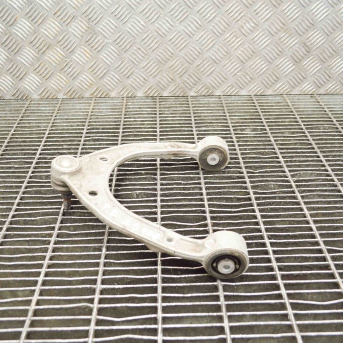 Braț superior dreapta față AUDI Q7 4L 2011