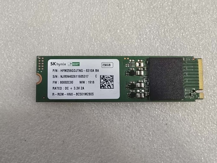 Solid-State Drive (SSD) SK hynix 256GB M.2 PCIe NVMe HFM256GDJTNG-8310A